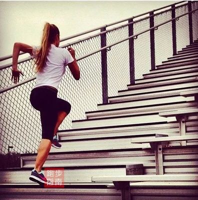 楼梯训练秘籍：将日常设施变为绝佳的心肺与力量训练场